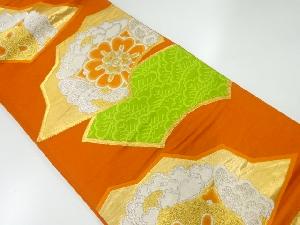 地紙に華紋織出し袋帯